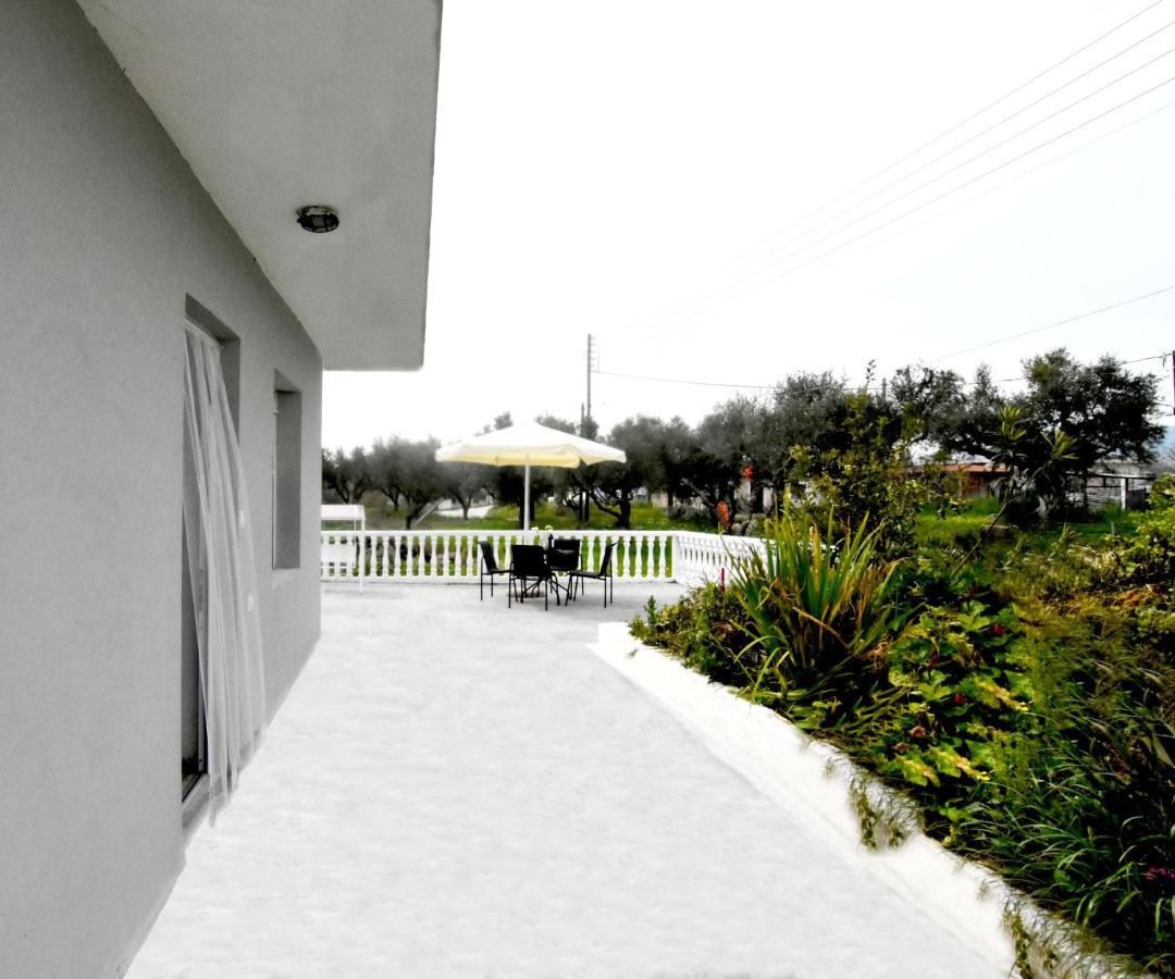 Casa Katina , Villa In Lagana, Agrilia Area Laganas Luaran gambar